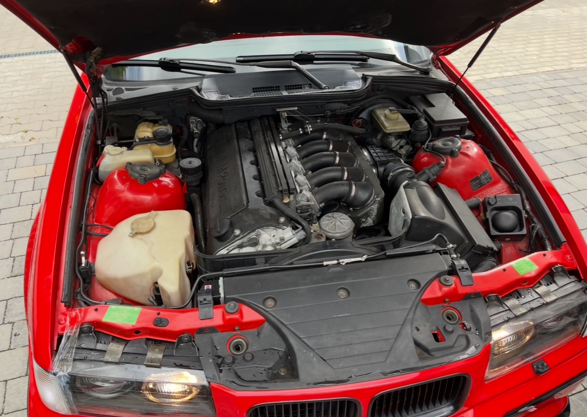 BMW M3 E36 3.0L // S50B30 // 210 kW // 1994 - 6