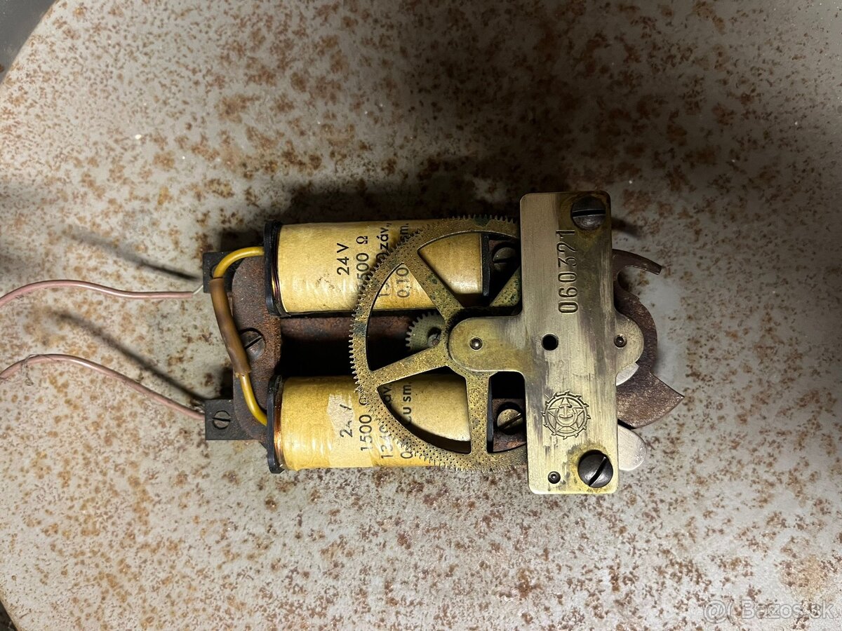 Industriálne hodiny - 6