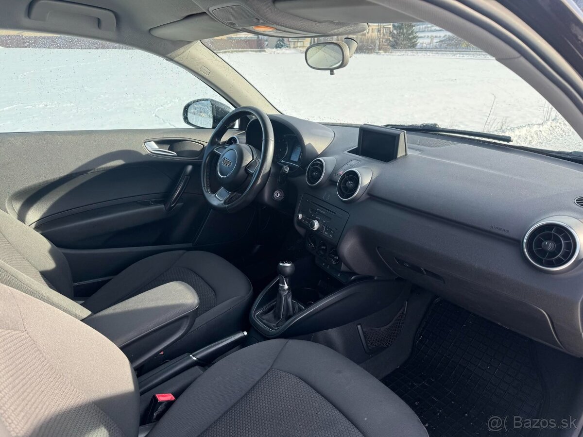 Audi A1 1.2 TSI RV2012 - 6