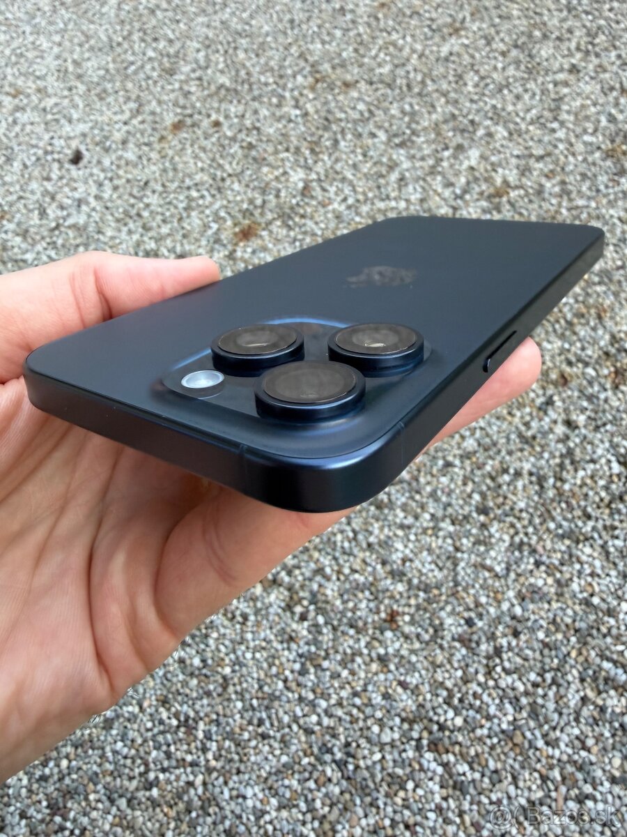 IPhone 15 pro Max - baterie 100% - 6