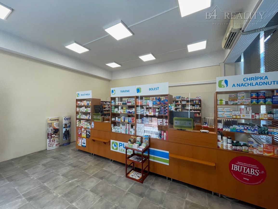 Komerčné priestory na prenájom, 131 m2, Piaristická ul., Tre - 6