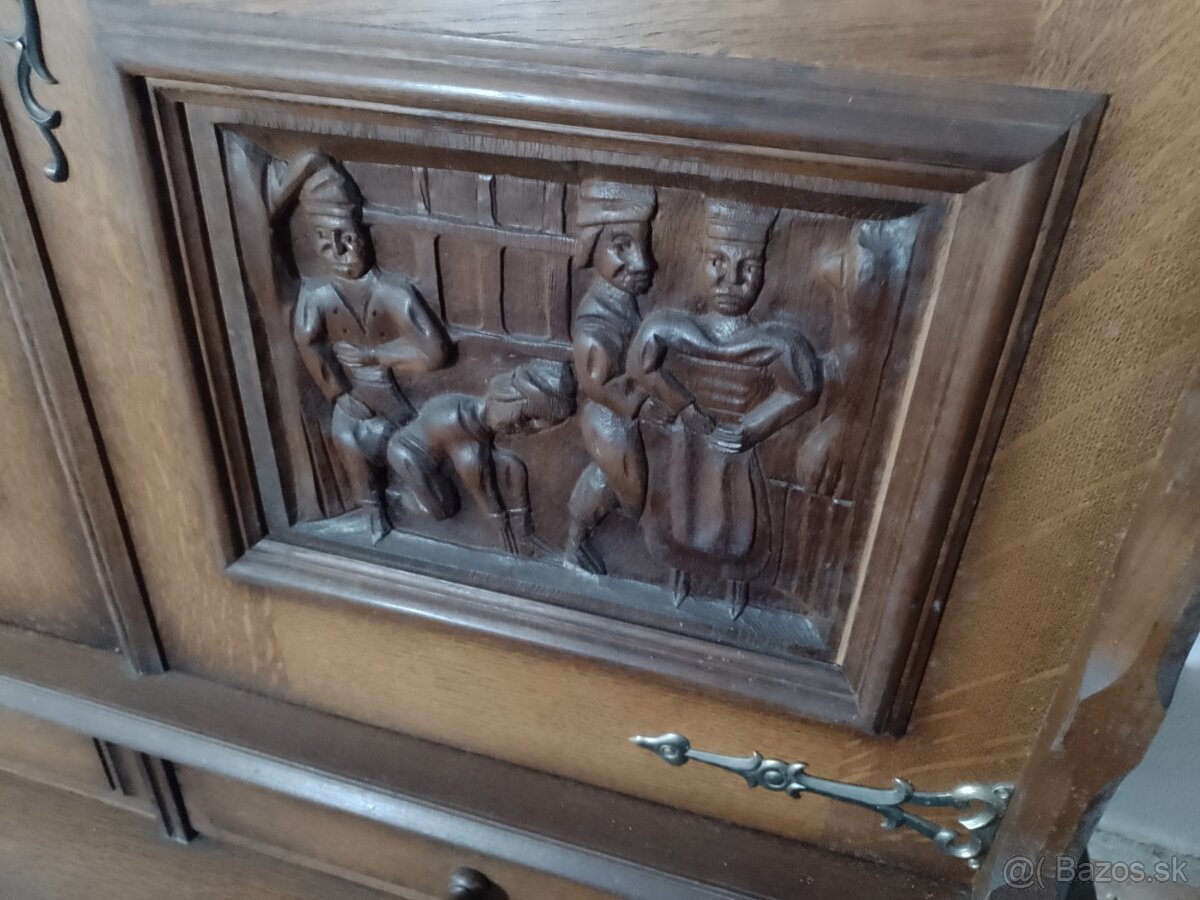 Starožitná skriňa/komoda - 6