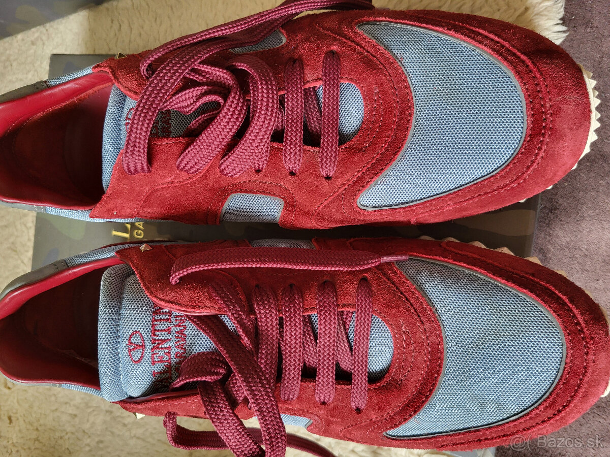 Valentino Garavani. 100% original - 6