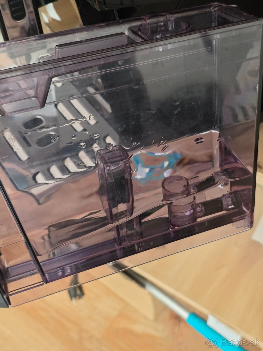 DELONGHI ECAM 46.860 B Kavovar - 6