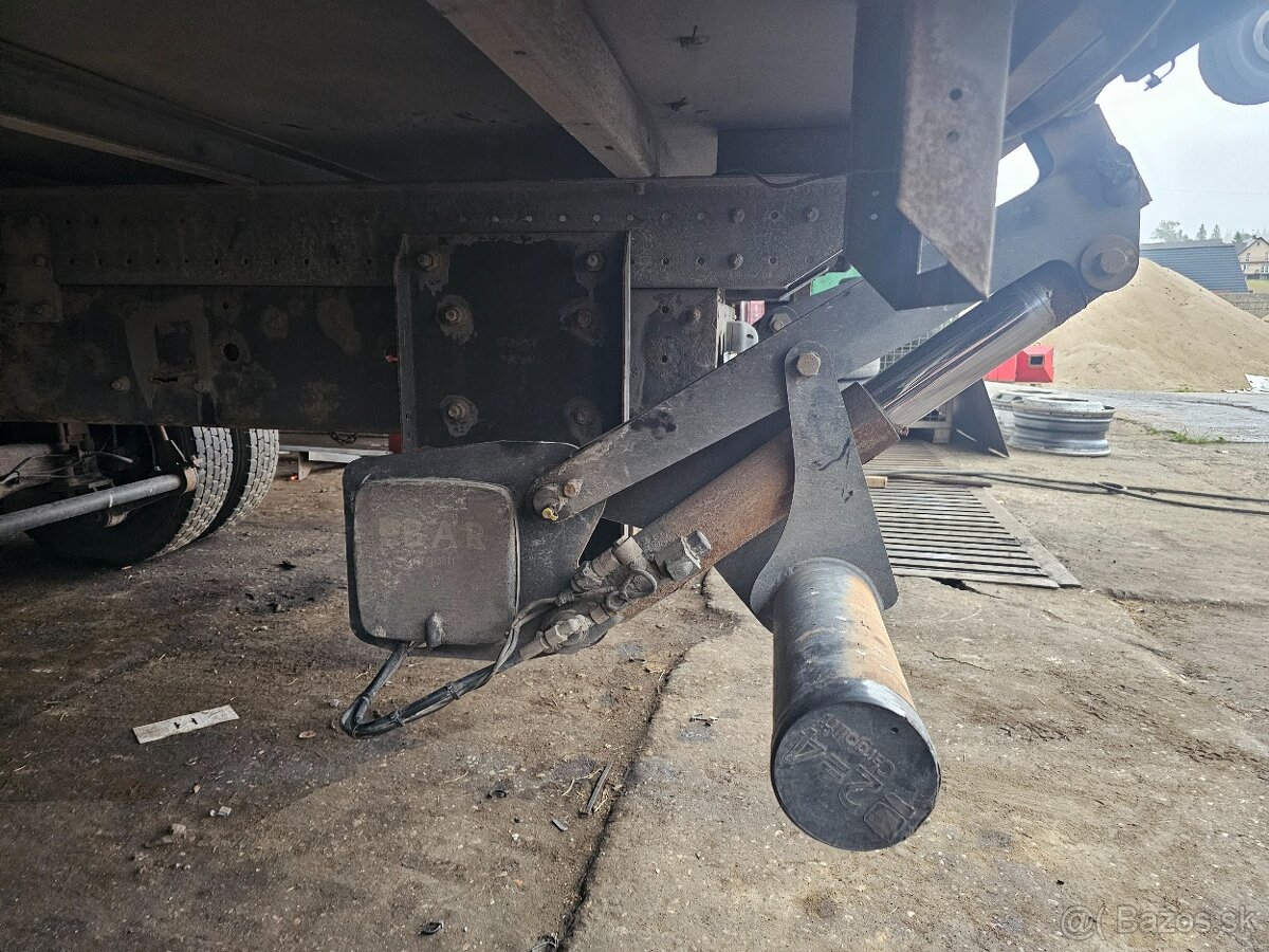 Hydraulicke čelo BÄR - 6
