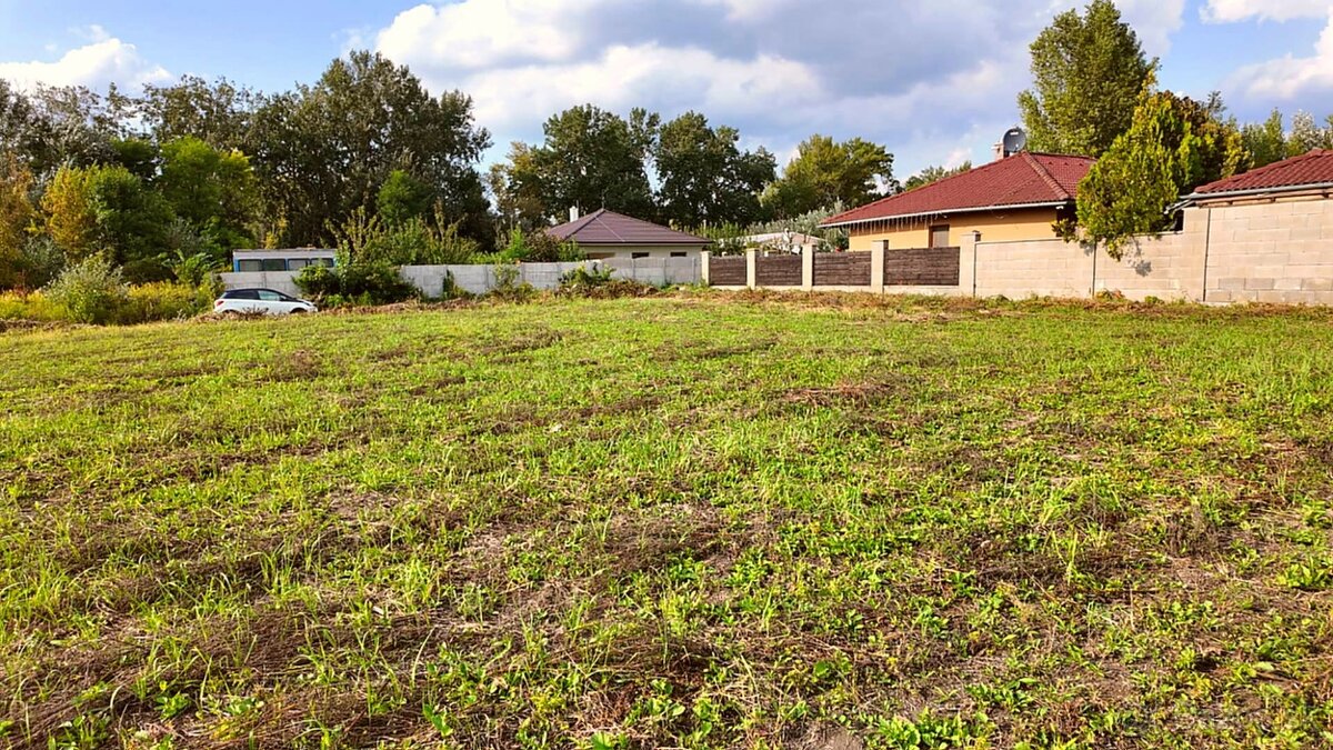 PREDAJ stavebného pozemku - 608m2 - Potônske Lúky - 6