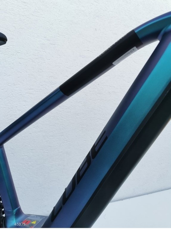 Cube Reaction Hybrid Race 750 switchblue´n´black L. 1235 - 6