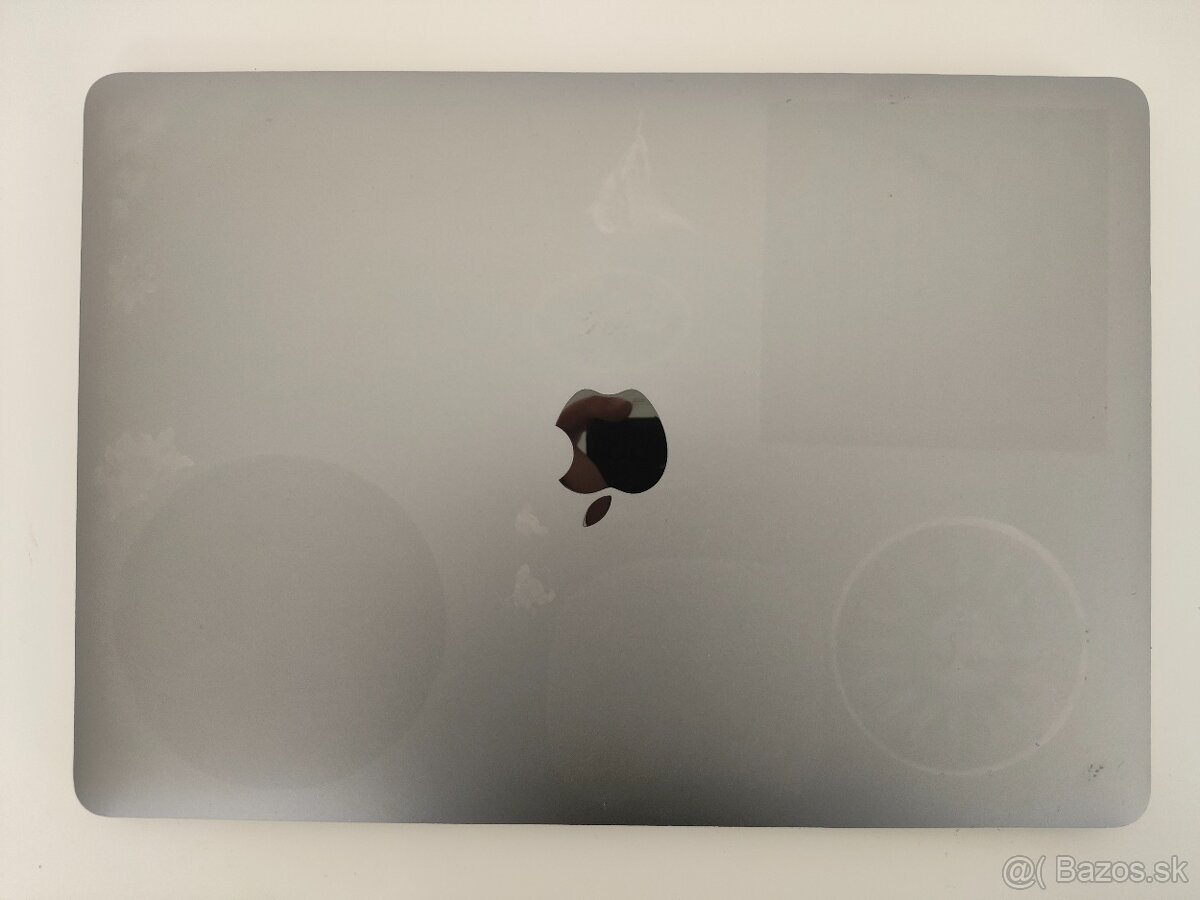 MacBook Pro 2018 | i5 • 8GB • 256GB SSD - 6