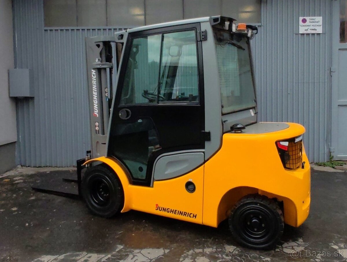 Dieselový VZV Jungheinrich DFG 430s - 6