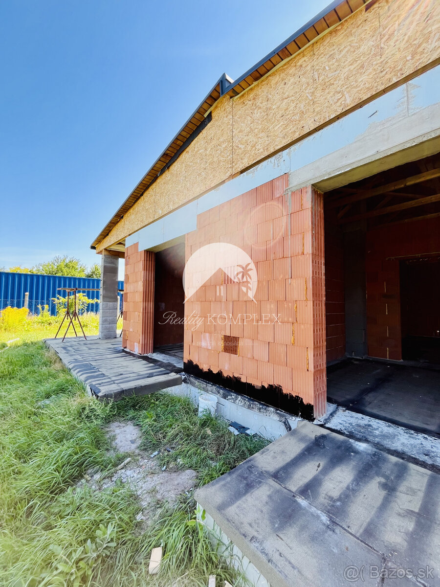 Reality KOMPLEX s.r.o., Vám ponúka na predaj moderný dvojdom - 6