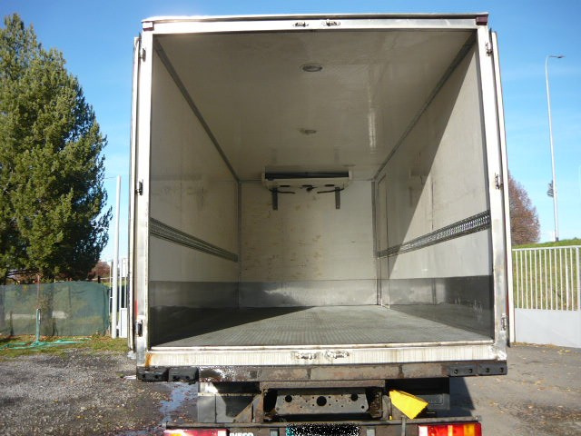 IVECO EUROCARGO ML 120 E 25 CHLADÁK - 6