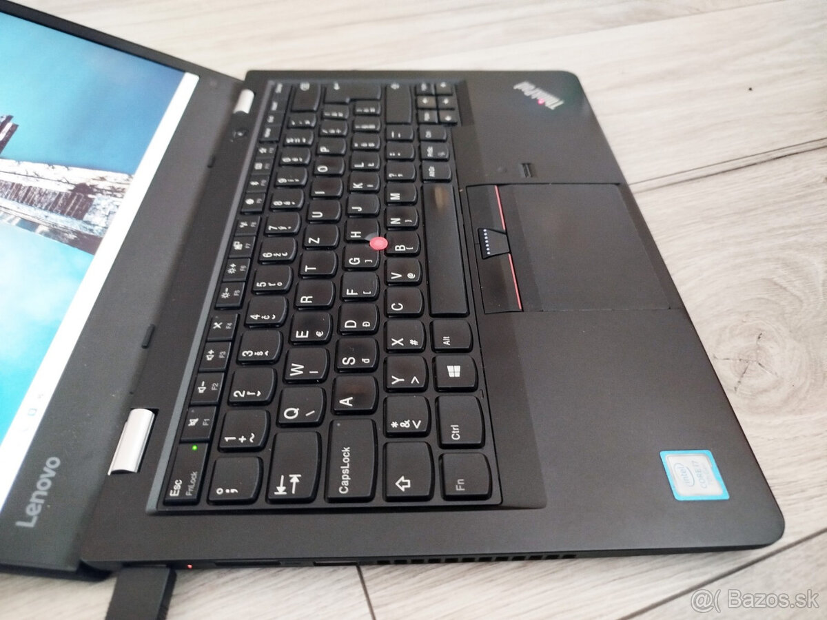 notebook Lenovo 13 - Core i7-7500u, 8GB, 256GB SSD, Win 11 - 6