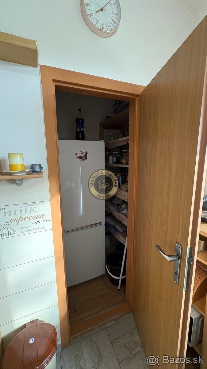 Veľký 2 izbový zariadený byt Bizetova - 6