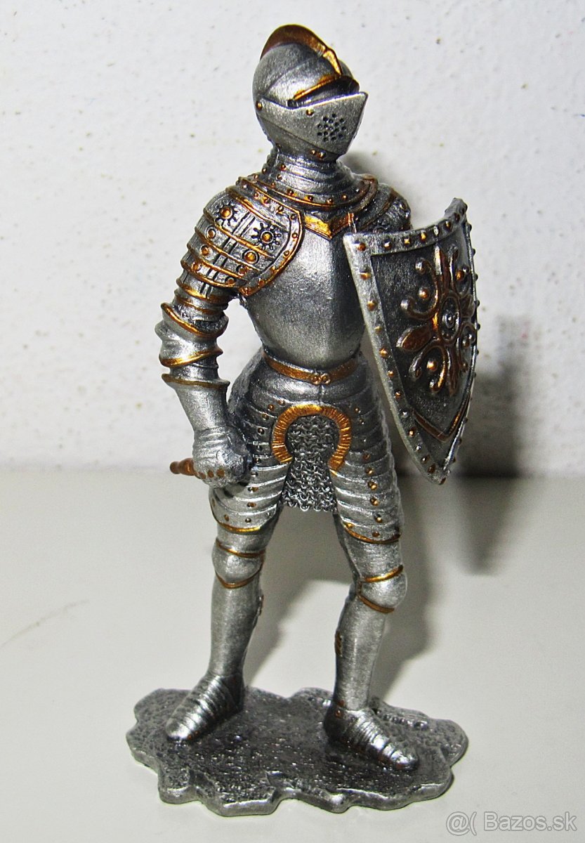 Rytier - figúrka - 6