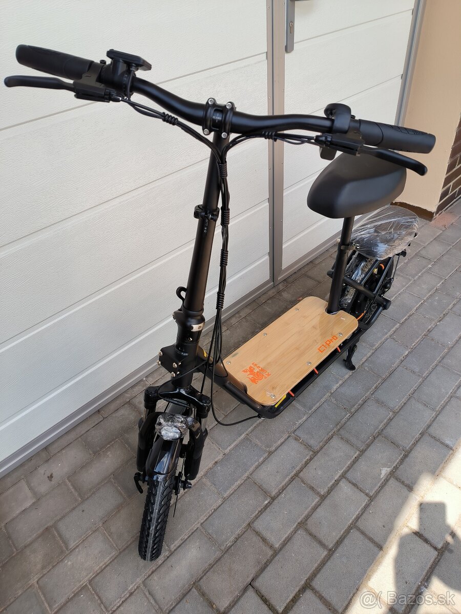 Kukirin C1 pro 26 Ah 2025 - ZARUKA - 0 Kilometrov - 6