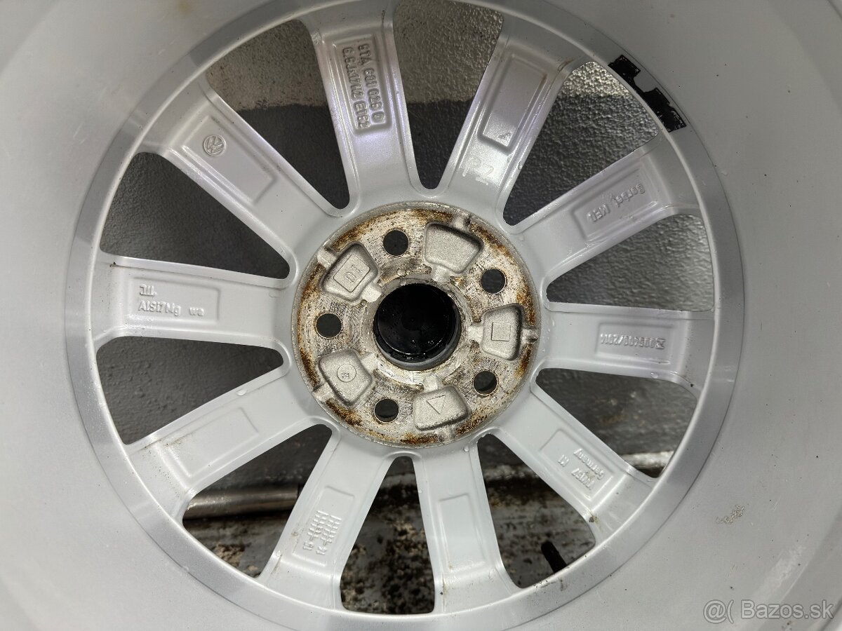 Volkswagen Stockholm 5x112 R17 215/55 continental - 6