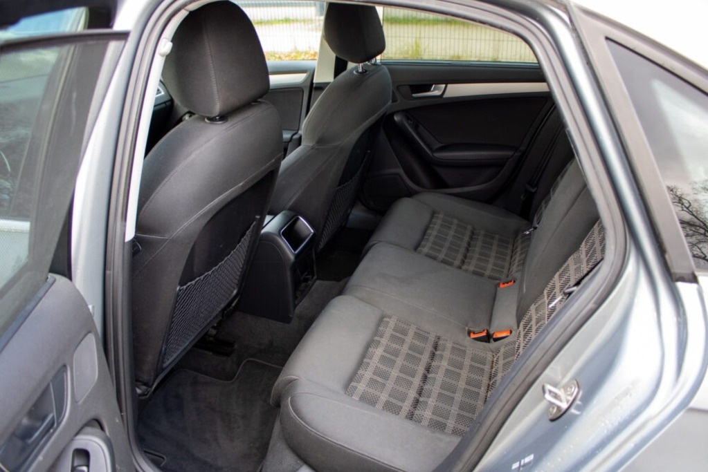 Audi A4 2012 - 6