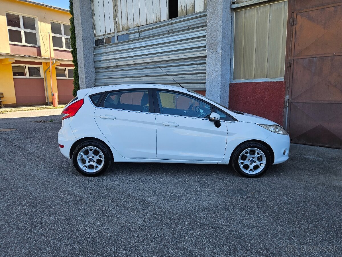Ford Fiesta - 6