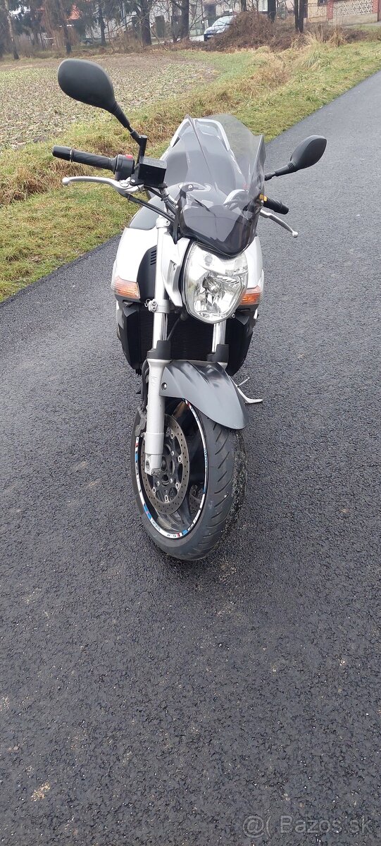 Predám Suzuki GSR 600 - 6