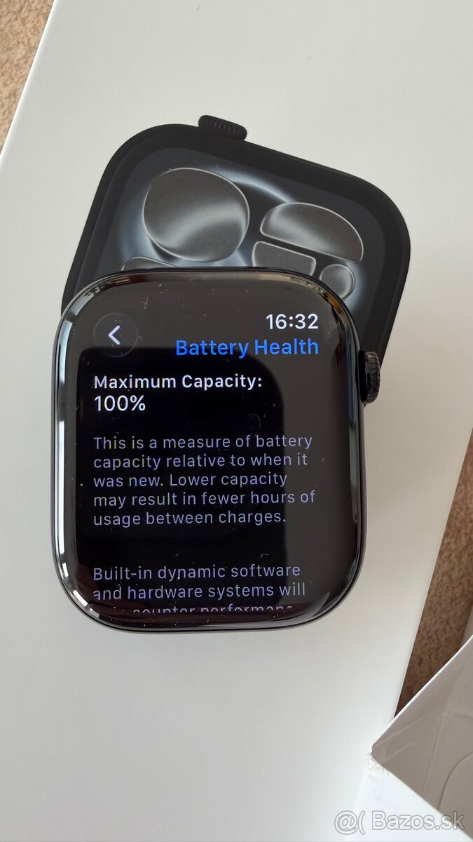 Apple Watch Series 11 46mm GPS - 6