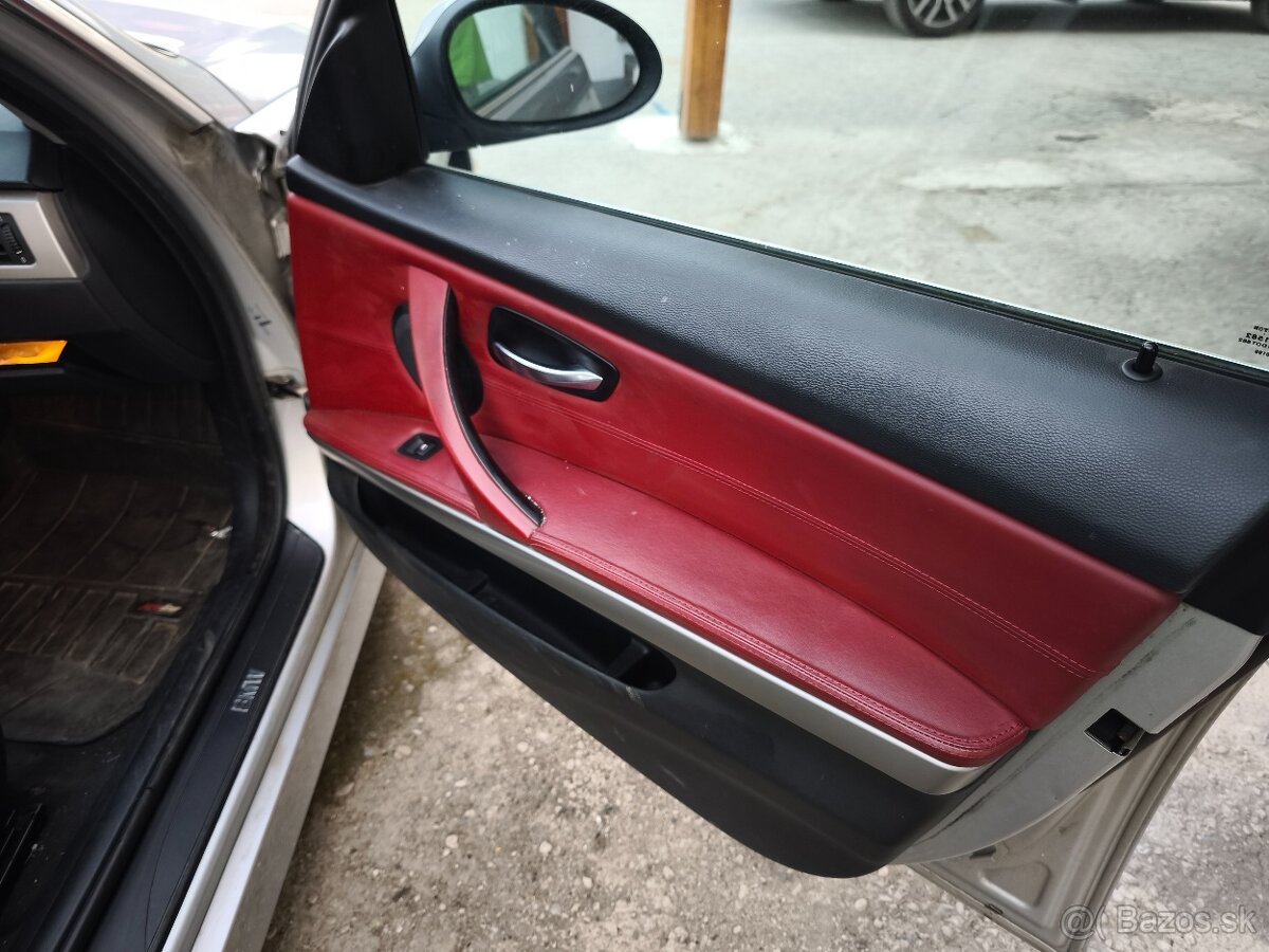 Predám červený interiér BMW e91 - 6