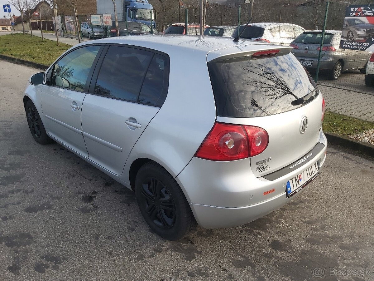 Volkswagen Golf 1.9 TDI Comfortline - 6