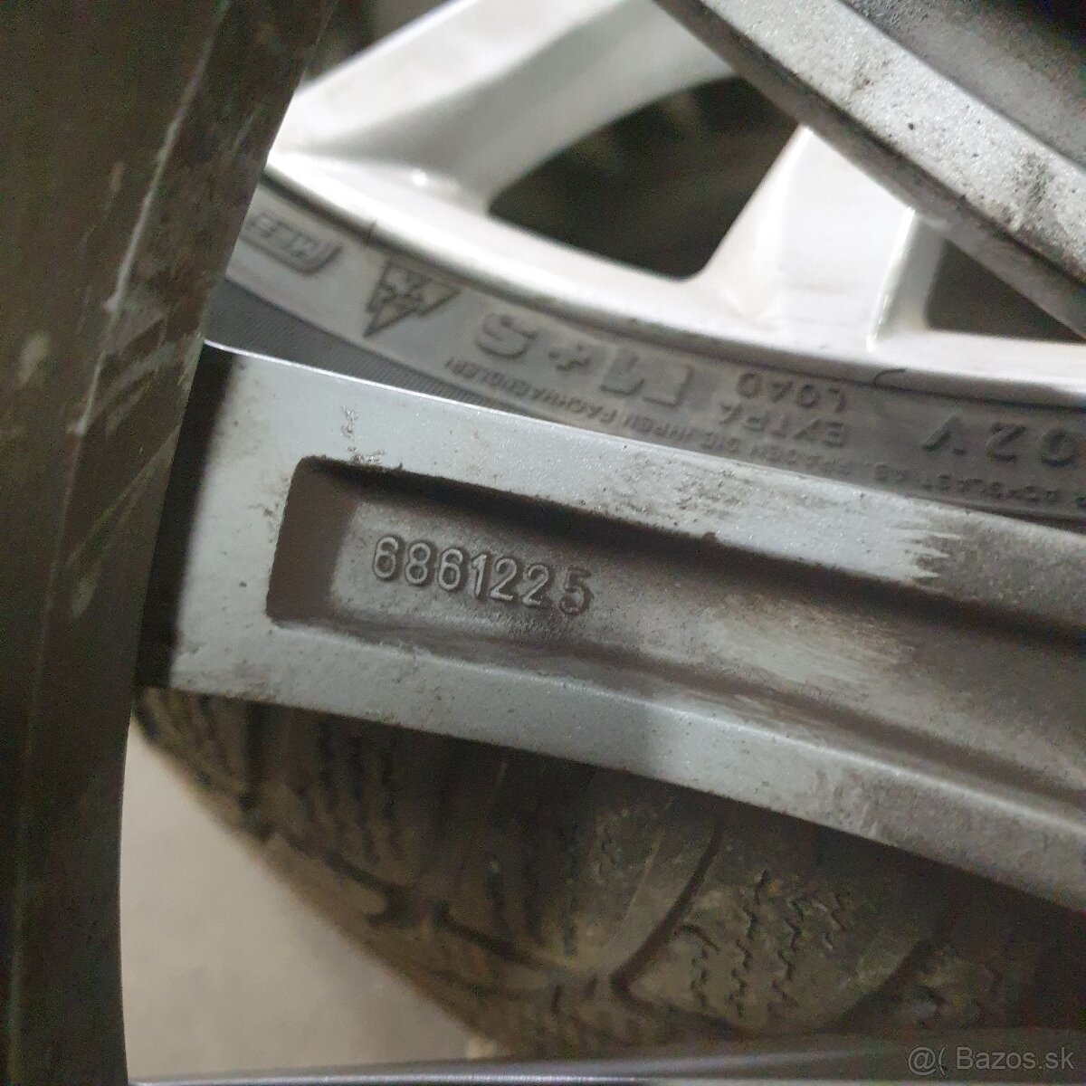 BMW Disky 6861225 - 6