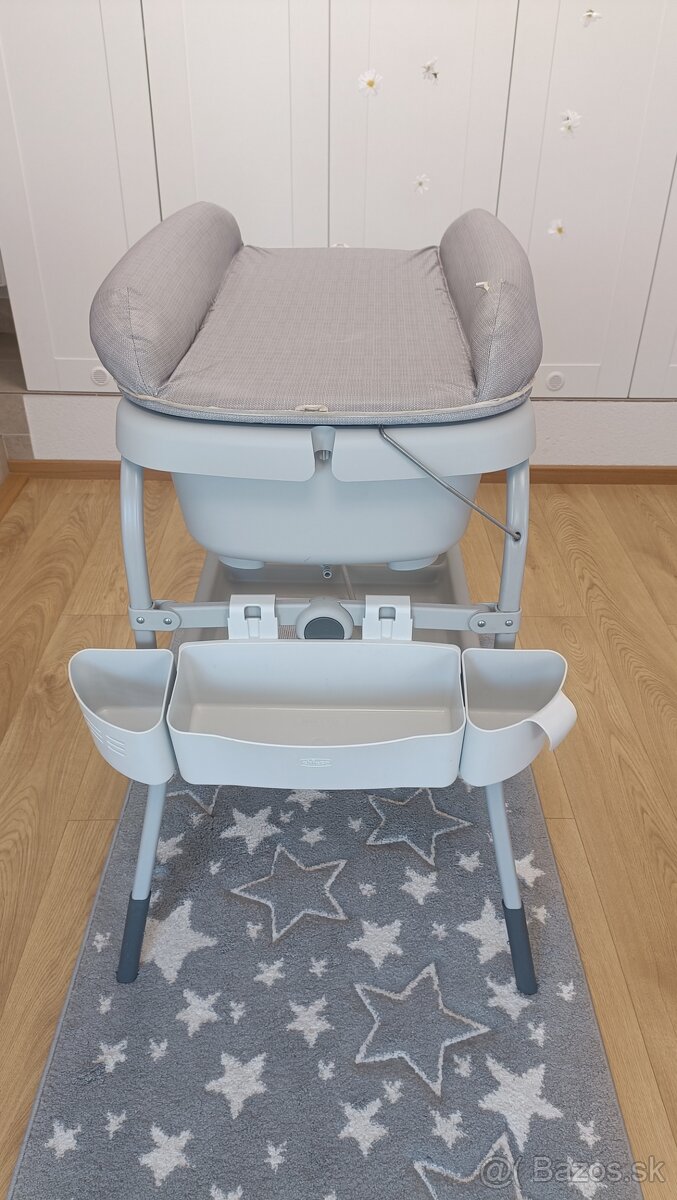 Prebaľovaci stolík s vaničkou Chicco - 6