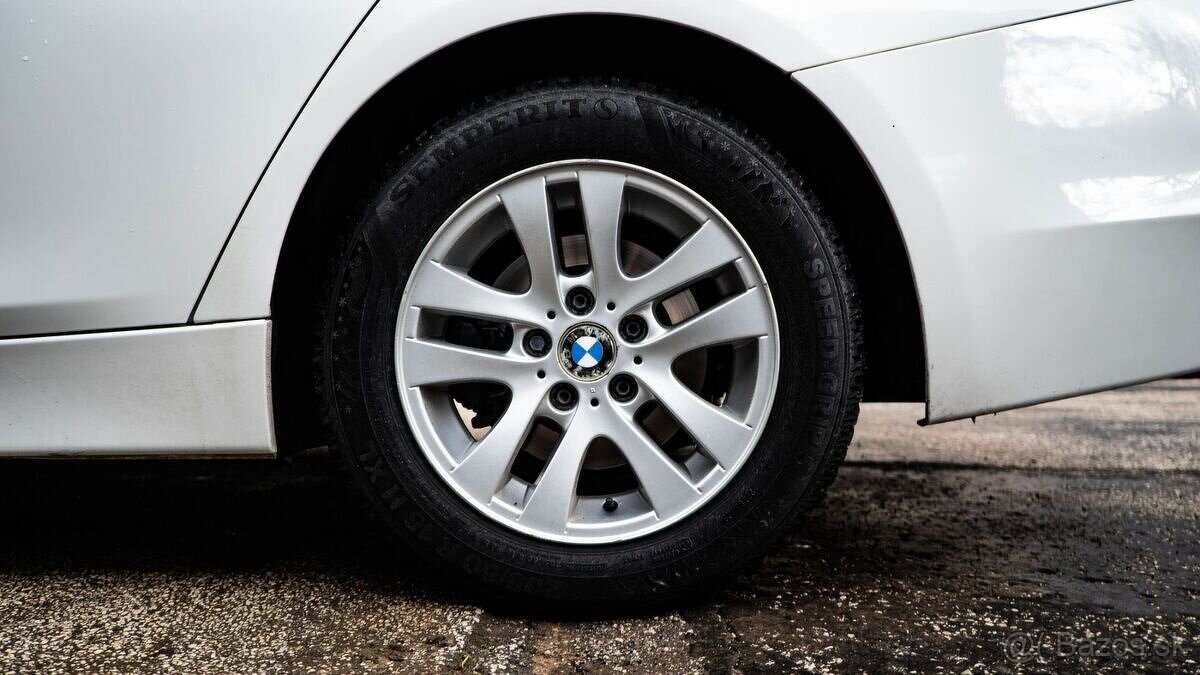 BMW Rad 3 318d f30 - 6