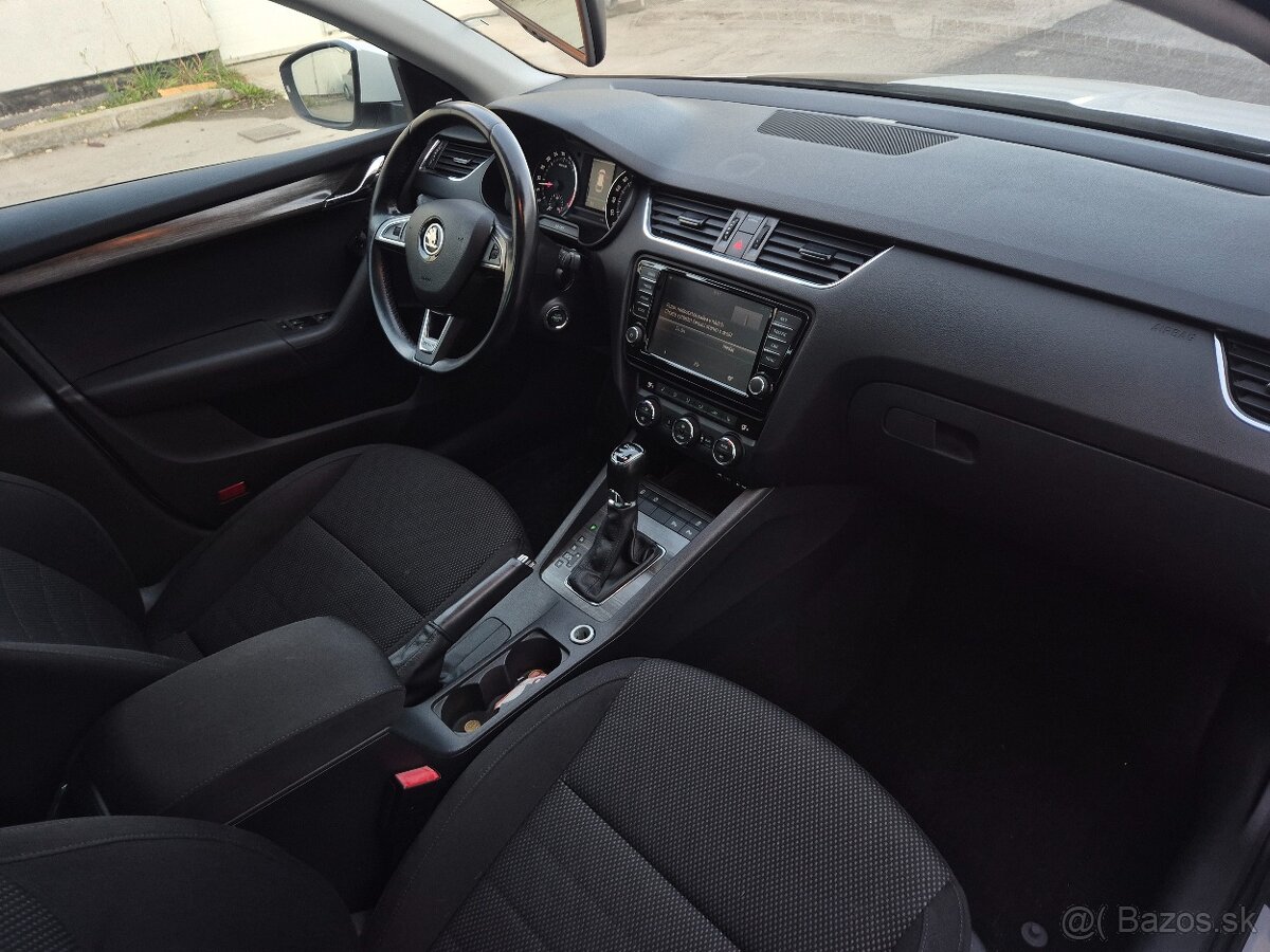 Skoda Octavia Scout 4x4 DSG 2,0TDI 135KW - 6