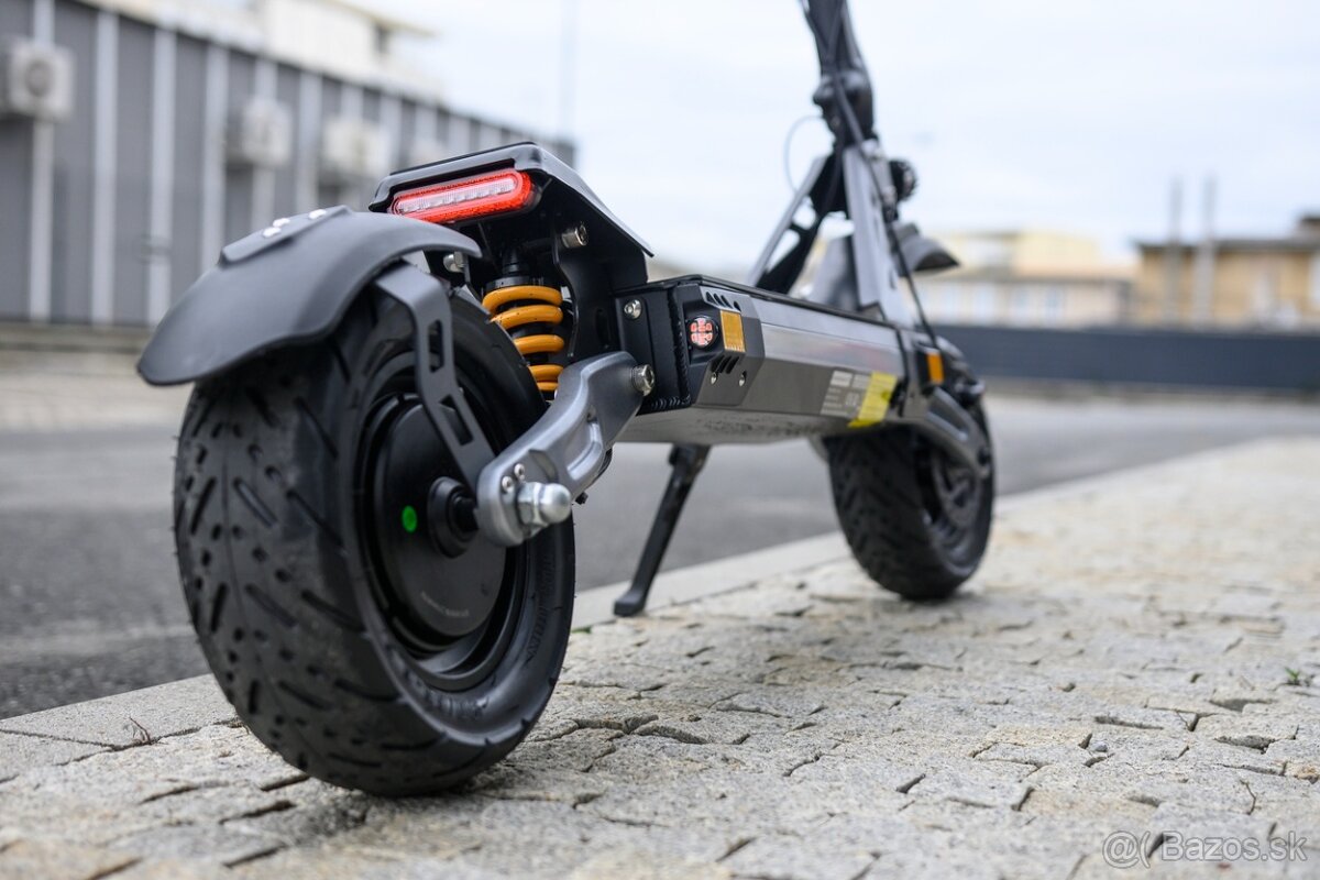 Elektricka kolobezka Angwatt CS1 2025 - 6