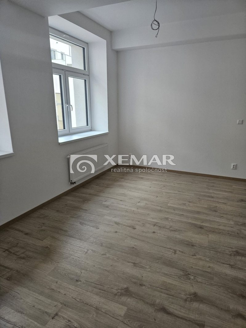 2 izbový byt v centre mesta Banská Bystrica - 6