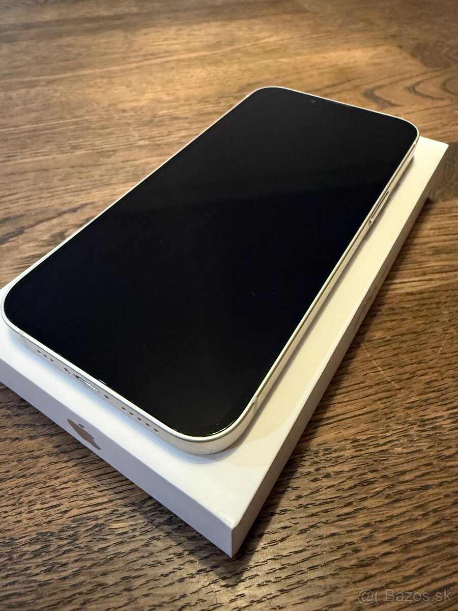 Apple iPhone 13 128GB White - 6