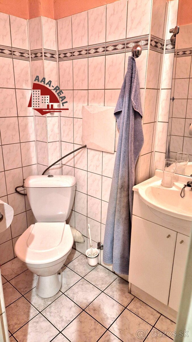 NA PREDAJ PRIESTRANNÝ TEHLOVÝ 1,5 IZB. BYT V BANSKEJ BYSTRIC - 6
