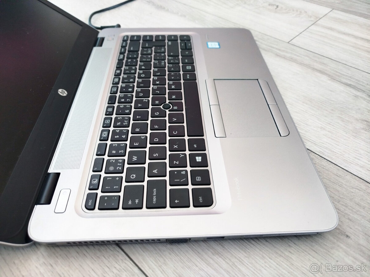 notebook HP 840 G3 - Core i5-6300u, 16GB, 256GB SSD, W11 - 6