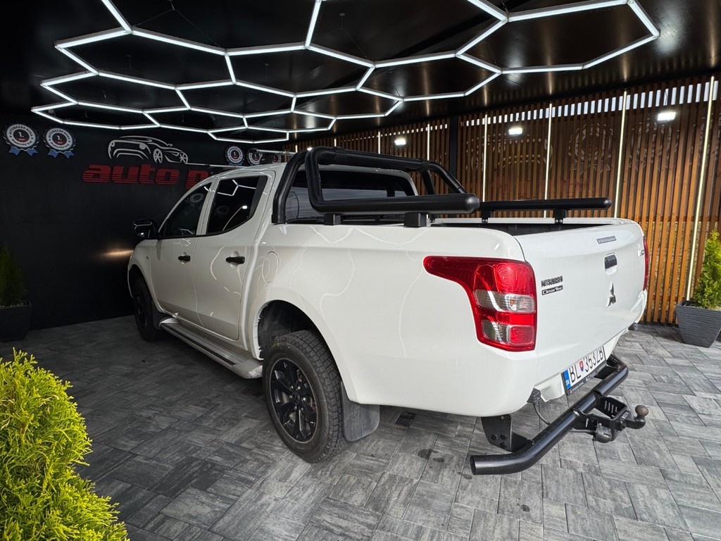 Mitsubishi L200 2.4 DI-D Double Cab - 6