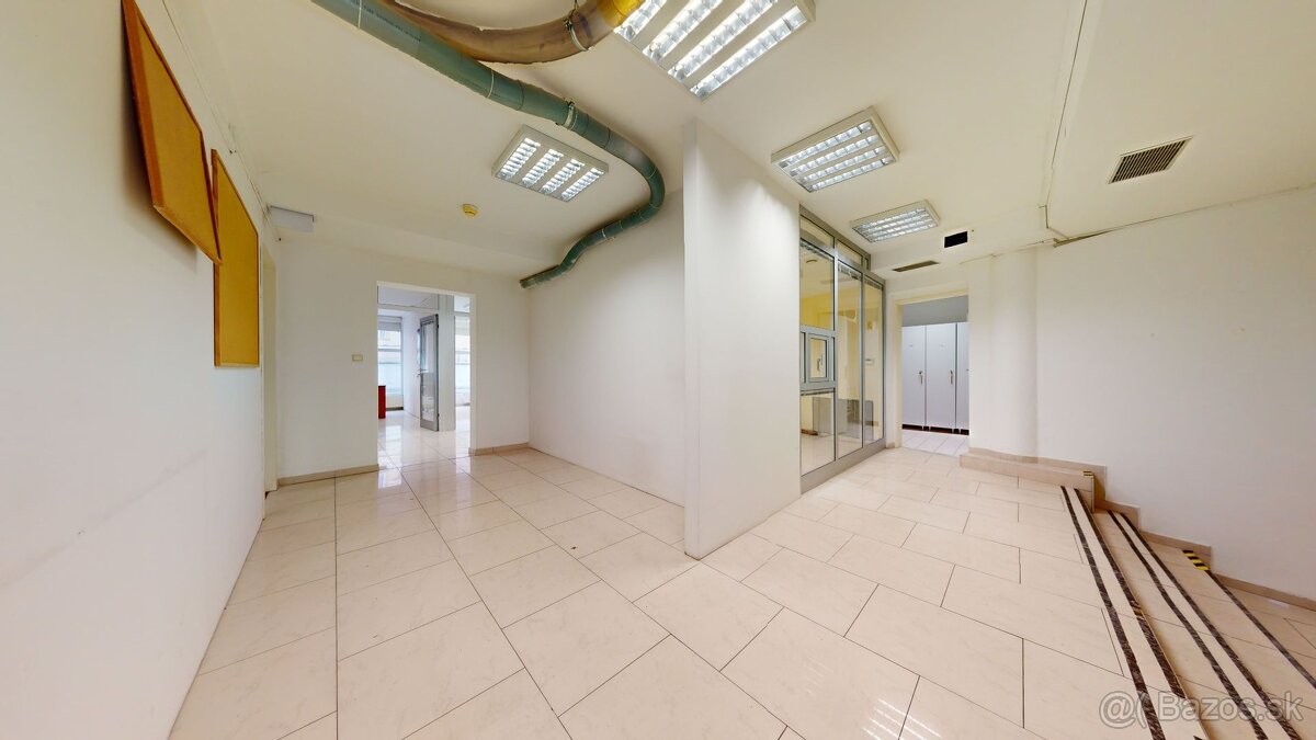 Predaj priestoru v Starom Meste, Mickewiczova ul. - 6