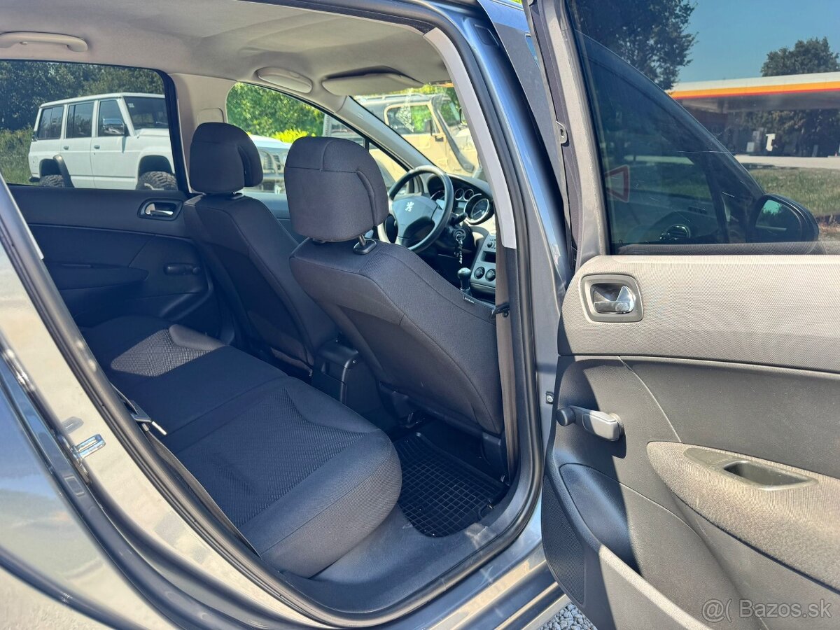 Peugeot 308 1.4 Benzín - 6