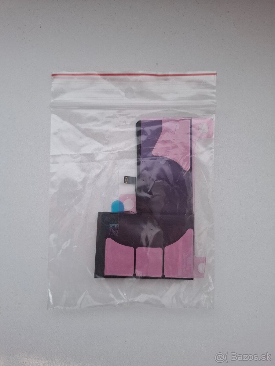 Predám iphone Xs+náhradná batéria a kryt - 6