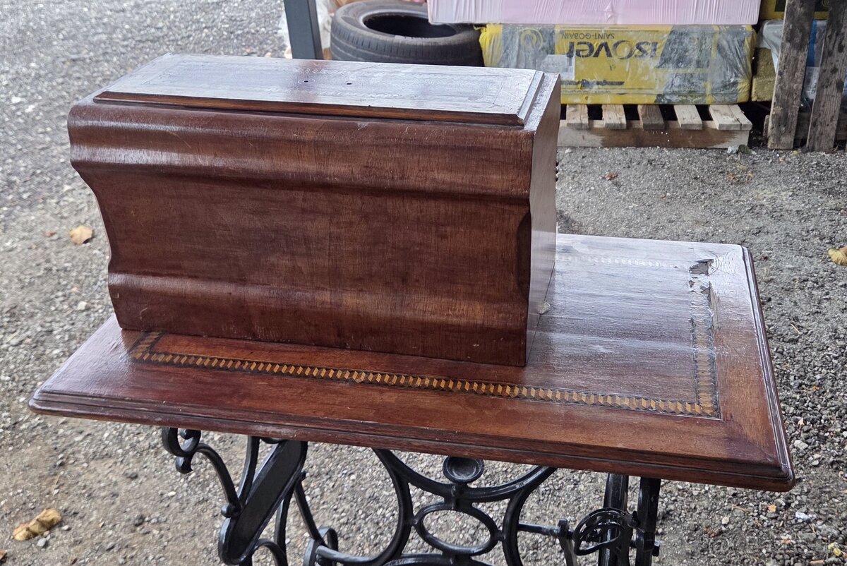 Singer šijací stroj - 6