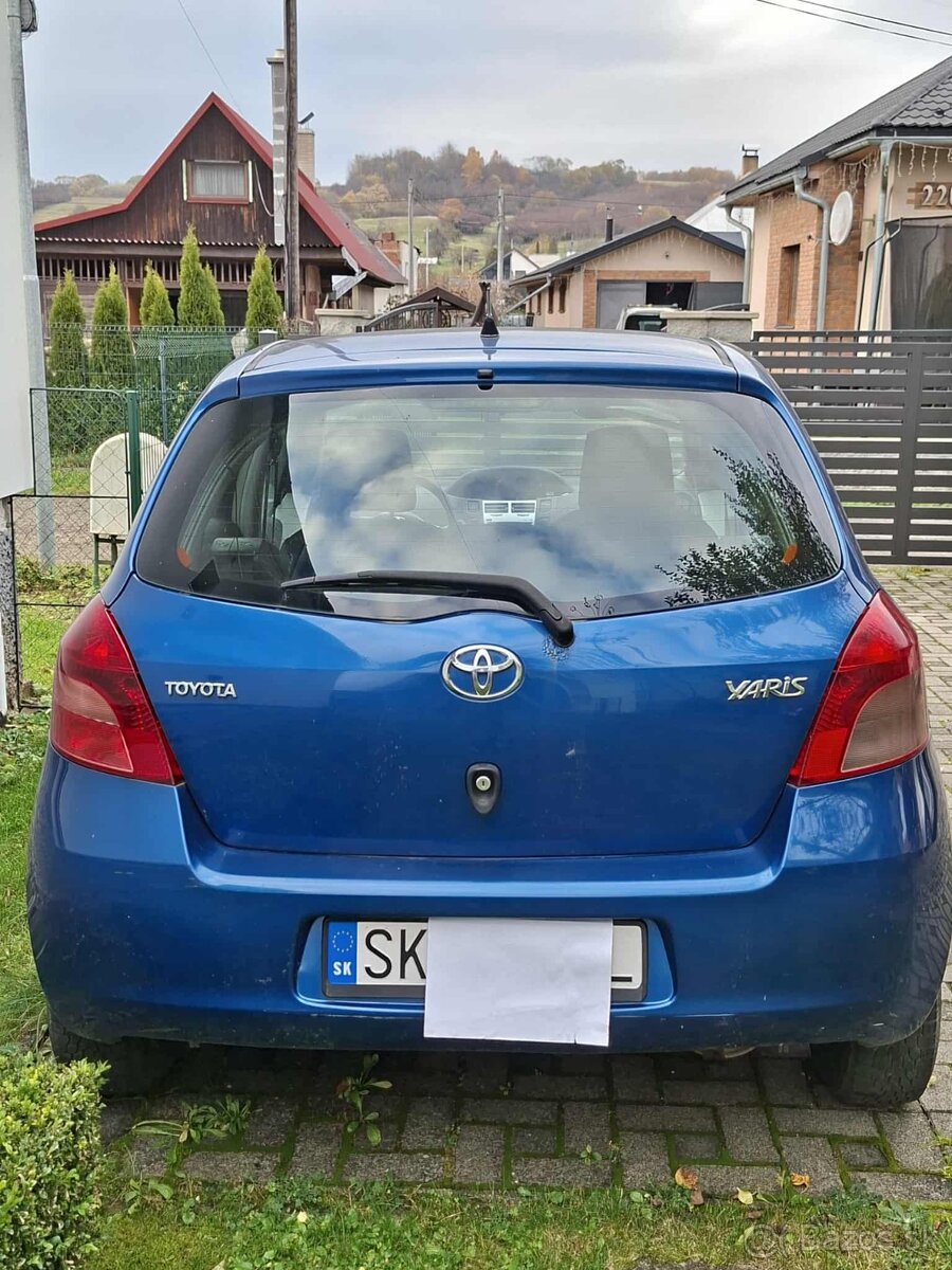 Toyota Yaris 1.0 TB SD - 6