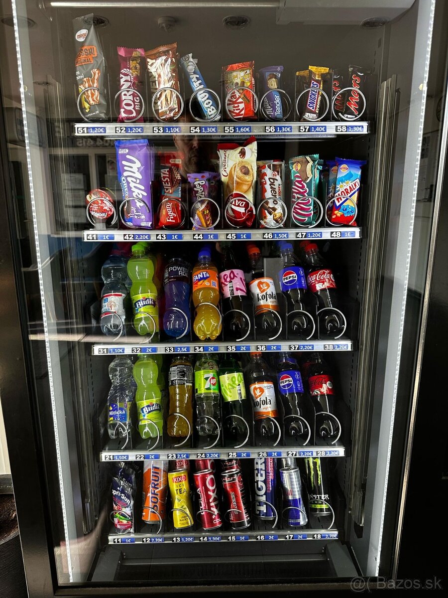 Predám predajný automat Vendo Sanden a Necta - 6