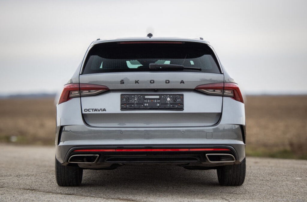 Škoda Octavia Combi RS 2.0 TDI - 6