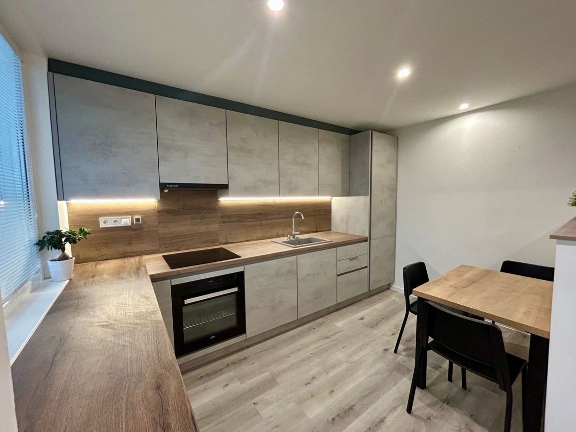 TERASA - KYSUCKÁ 3 IZBOVÝ BYT PO KOMPLETNEJ REKONŠTRUKCII - 6