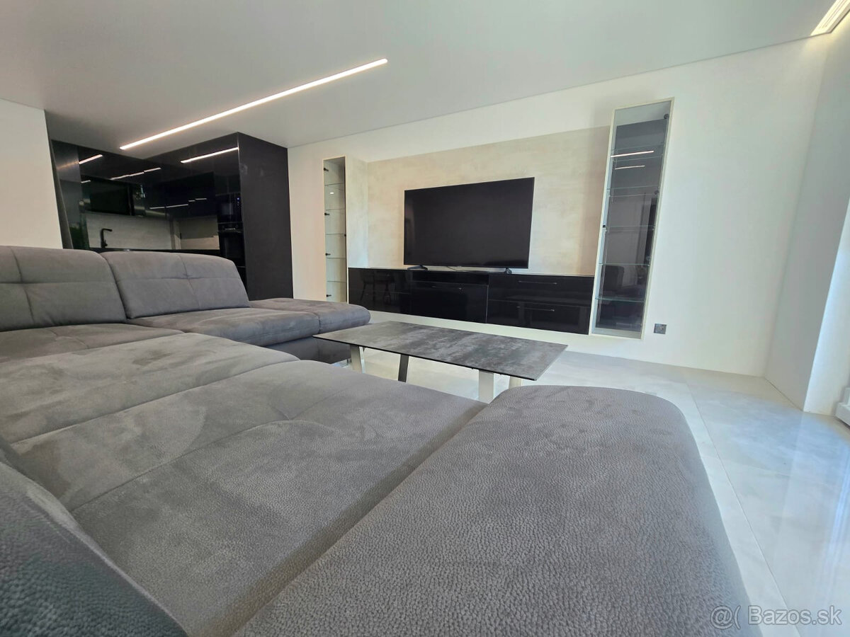 Na predaj 3-izbový byt po kompletnej rekonštrukcii - 6