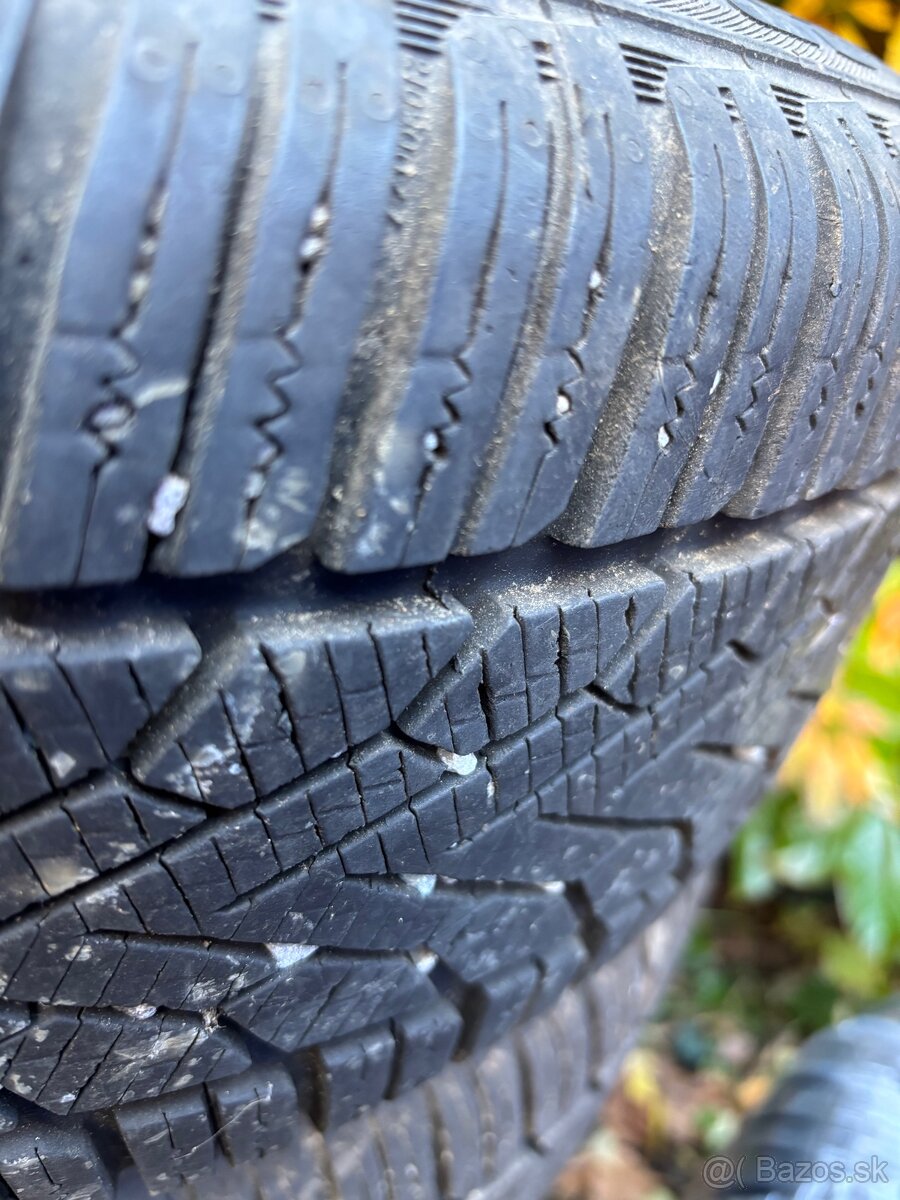 semperit spped grip 2 205/60 R16 92H zimné 4x - 6