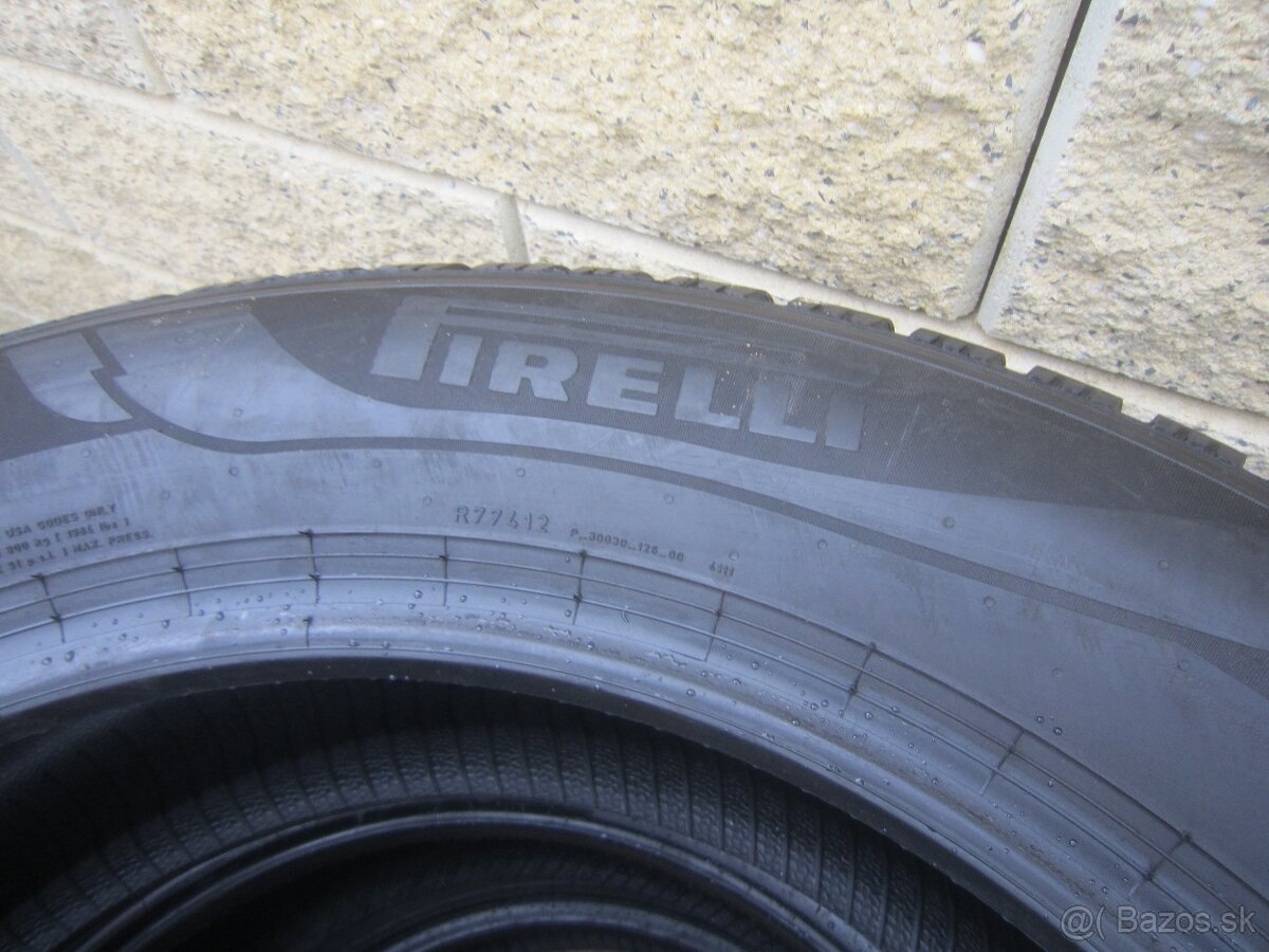 225/60R18 104H zimne pneu Pirelli Sotto Zero3 winter2 - 6