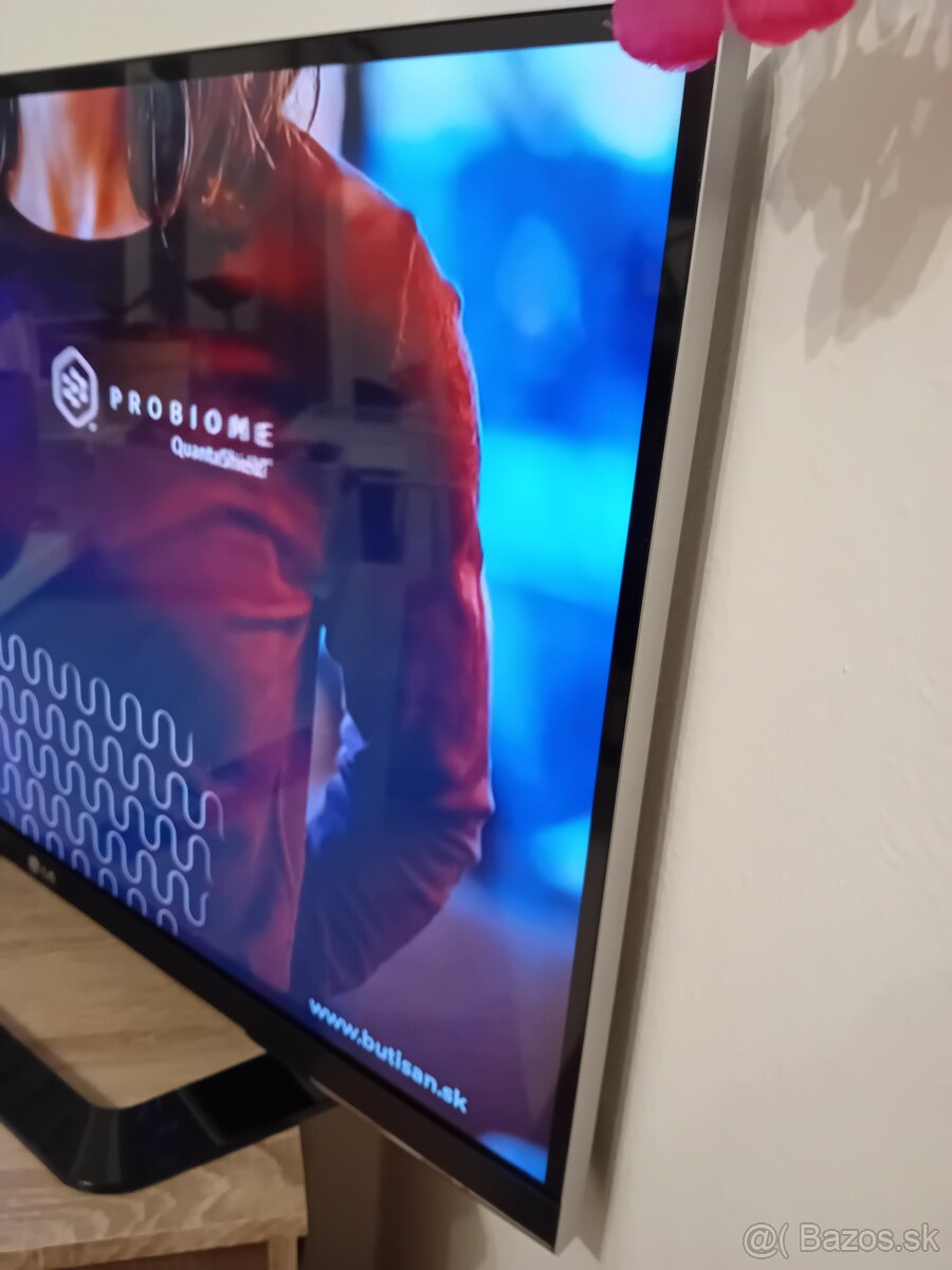 LG smart ,82cm velmi dobry stav - 6