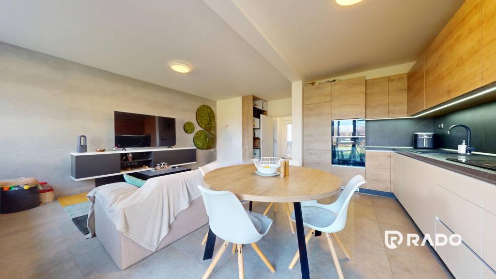 RADO | 4-izbový dom 140m2 + pozemok 263m2 | Slovenský Grob - 6