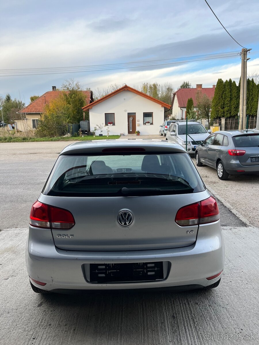 Volkswagen Golf 6 TrendLine 1.6 Benzin + LPG = Top Stav = - 6